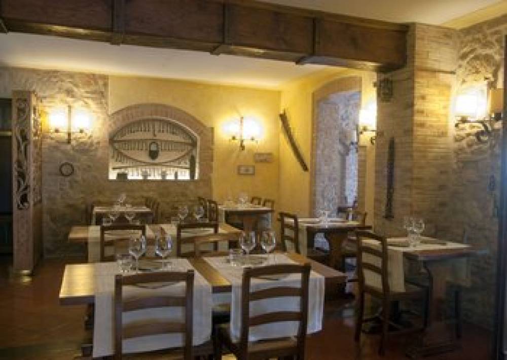 HOTEL SOVESTRO - SAN GIMIGNANO 9