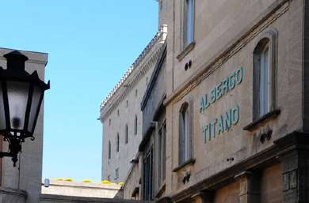 HOTEL TITANO 1