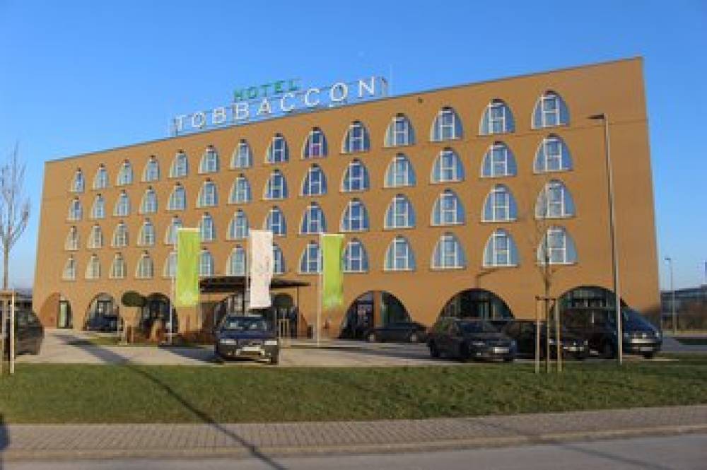 HOTEL TOBBACCON 1