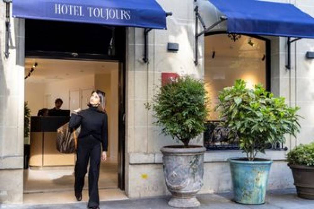 Hotel Toujours