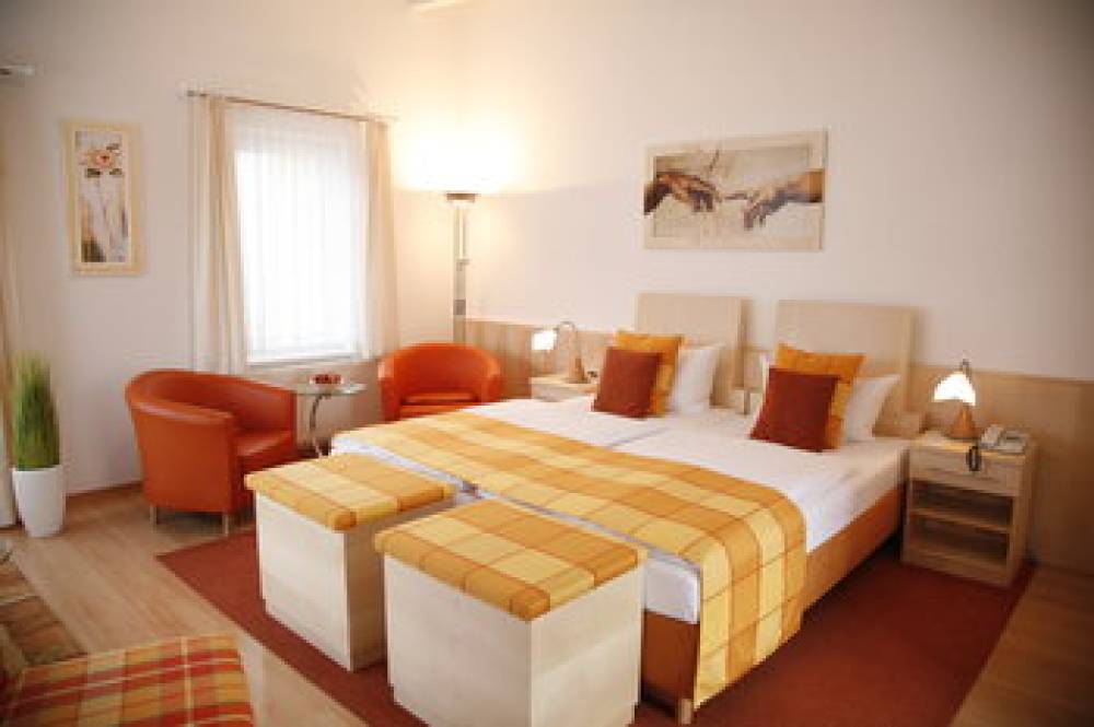 HOTELPARK ARNSTADT 2