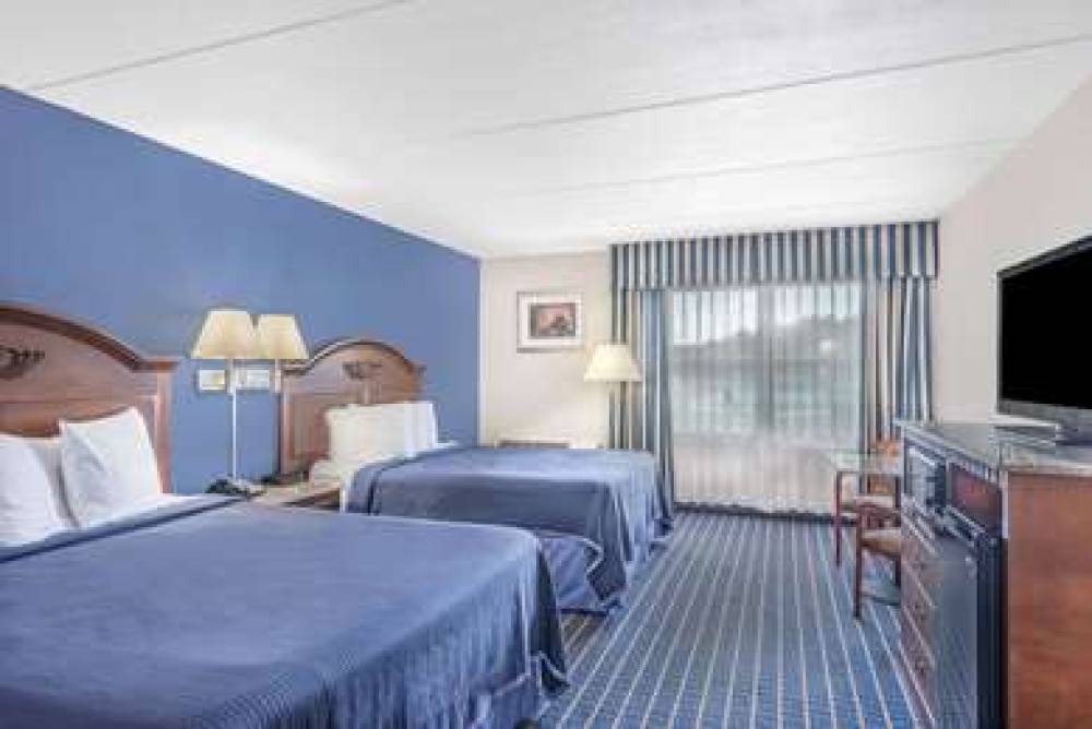 Howard Johnson By Wyndham Bangor 5