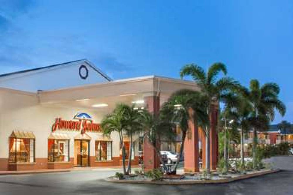 Howard Johnson By Wyndham Ft. Myers FL 1