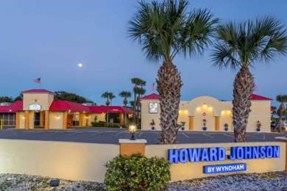 Howard Johnson By Wyndham Lakeland 3