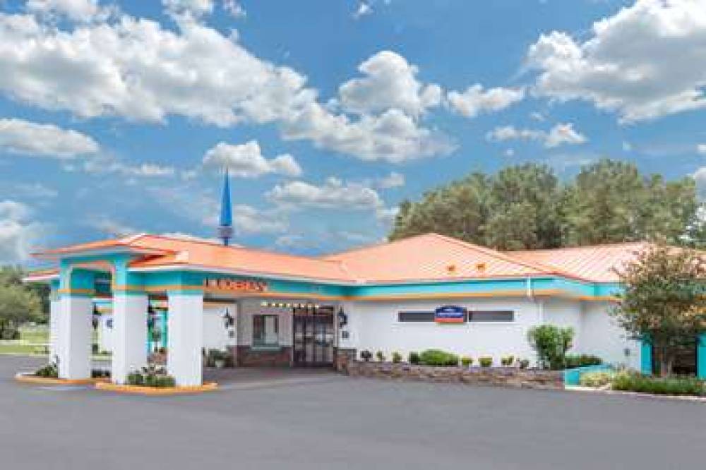 Howard Johnson By Wyndham Ocala FL 1