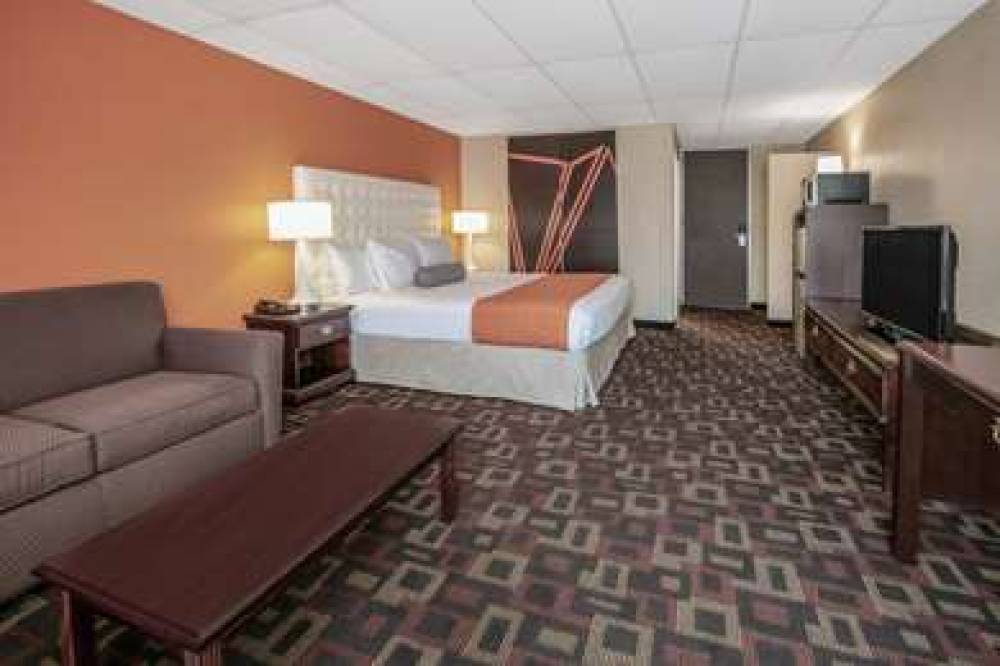 Howard Johnson By Wyndham Oklahoma City Airport/ Fairgrounds 8