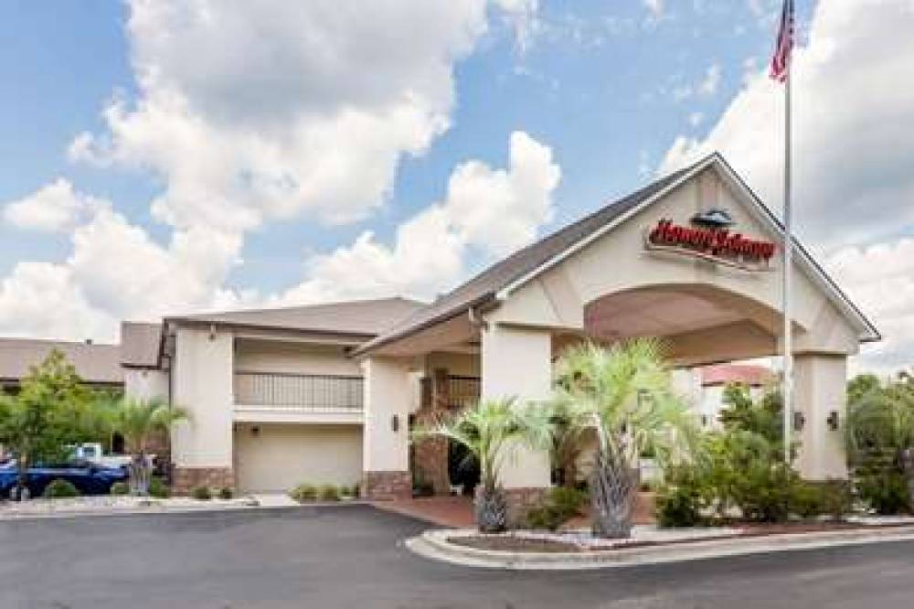 Howard Johnson By Wyndham Savannah Ga