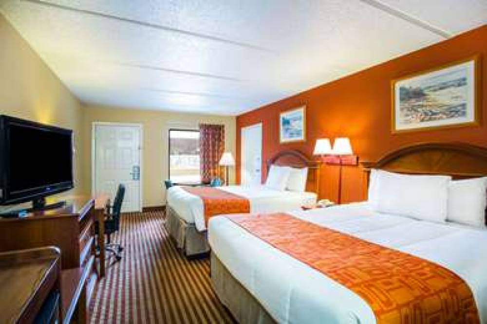 Howard Johnson Inn - Panama City 5