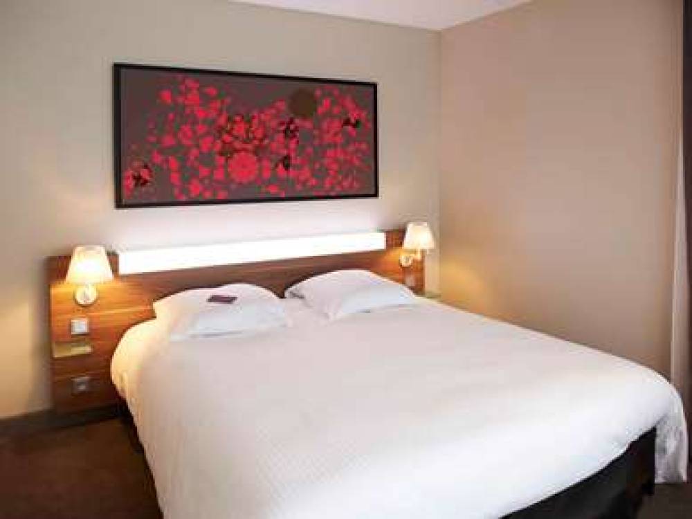 Hotel Mercure Cholet Centre 7