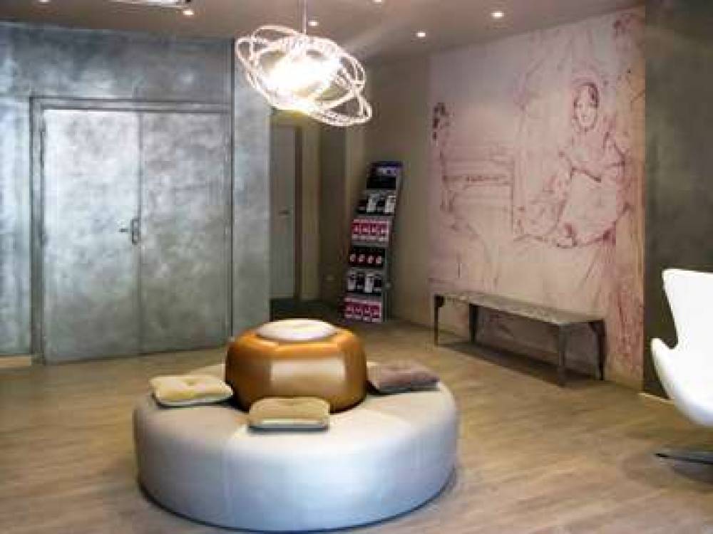 Hotel Mercure Paris Bastille Marais 2