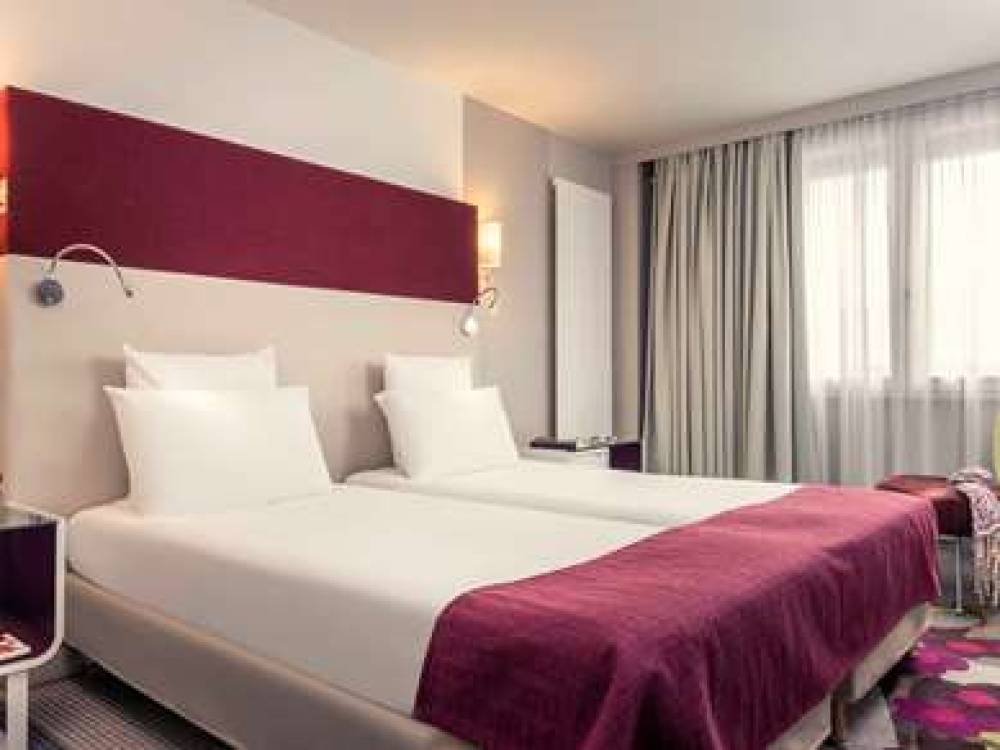 Hotel Mercure Paris Bercy Bibliotheque 4