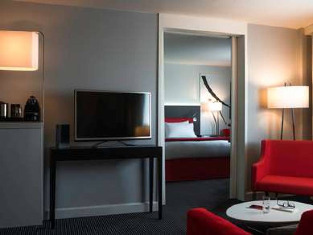 Hotel Mercure Paris CDG Airport & Convention 9