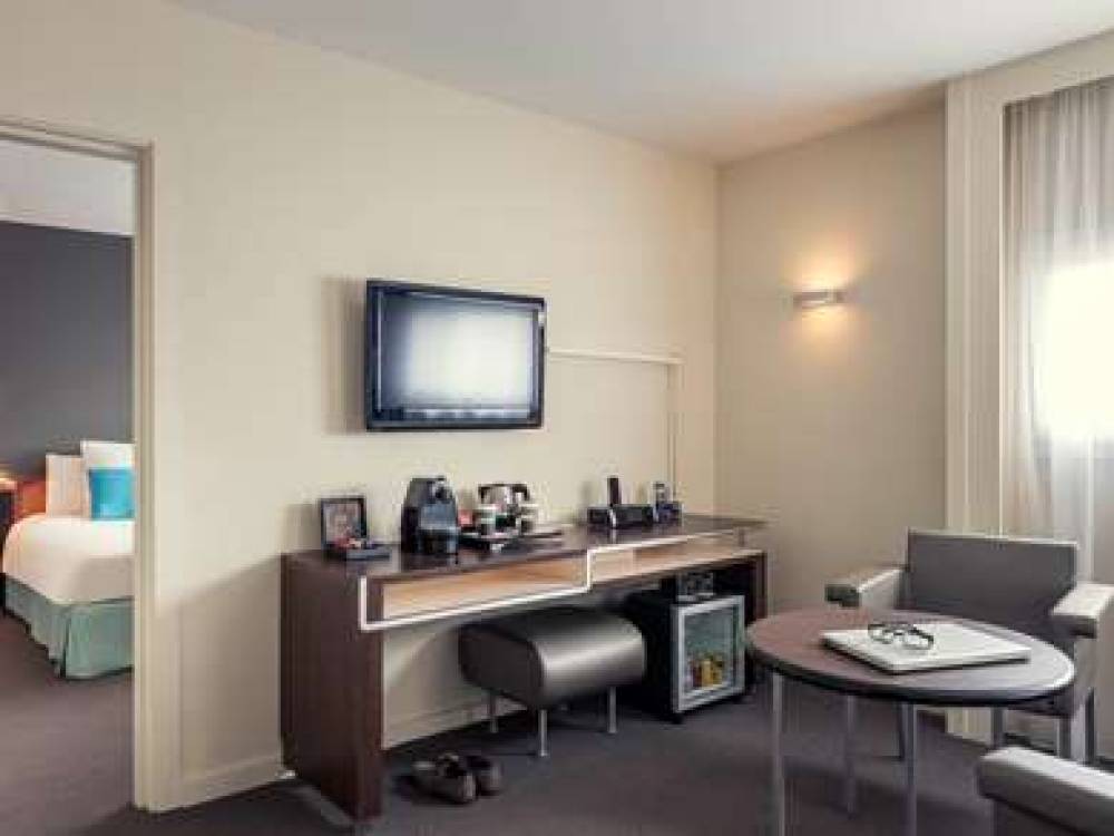 Hotel Mercure Rennes Centre Gare 8