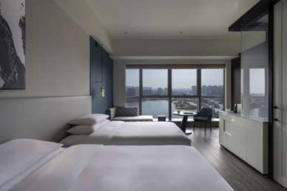 HYATT CENTRIC LAKESIDE NINGBO 4