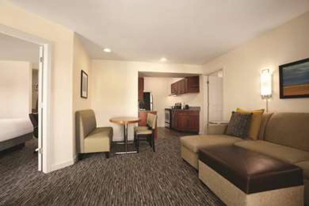 HYATT House Pleasanton 10