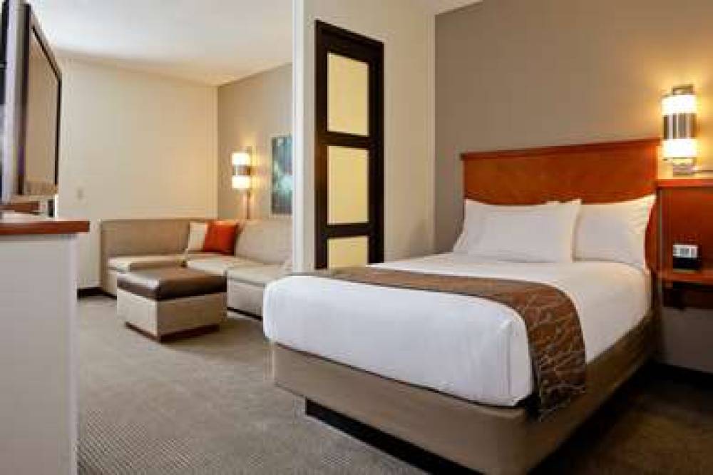 Hyatt Place Chicago/Lombard/Oak Brook 3