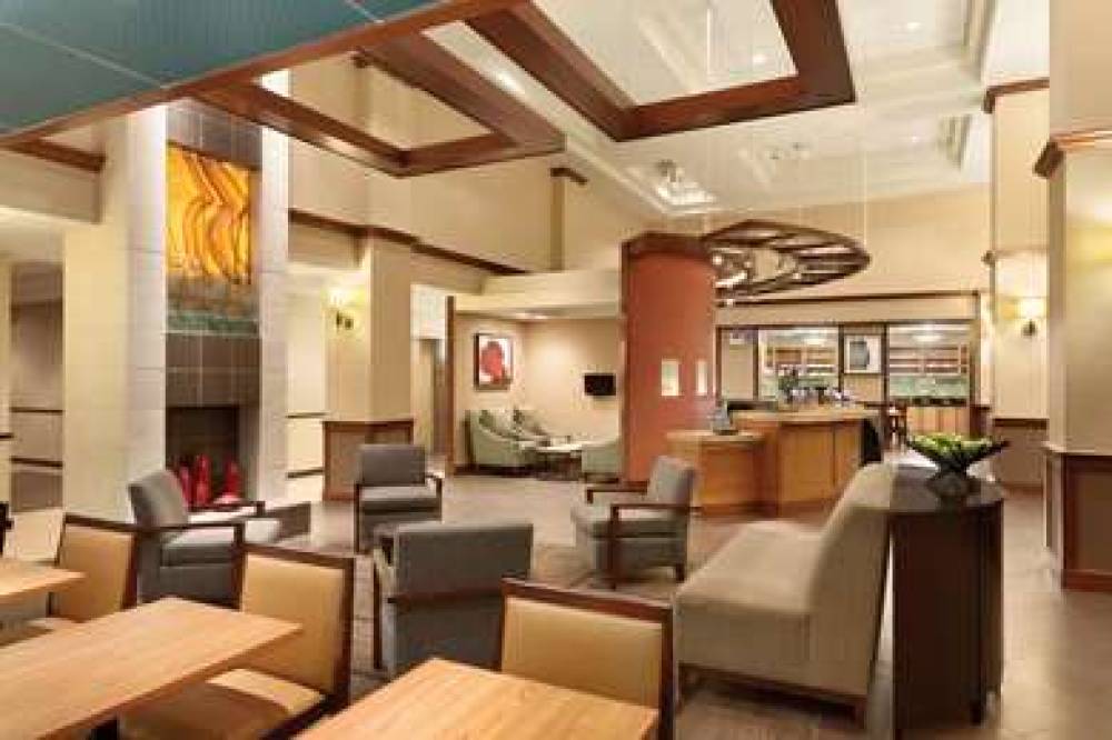 Hyatt Place Chicago/Lombard/Oak Brook 7