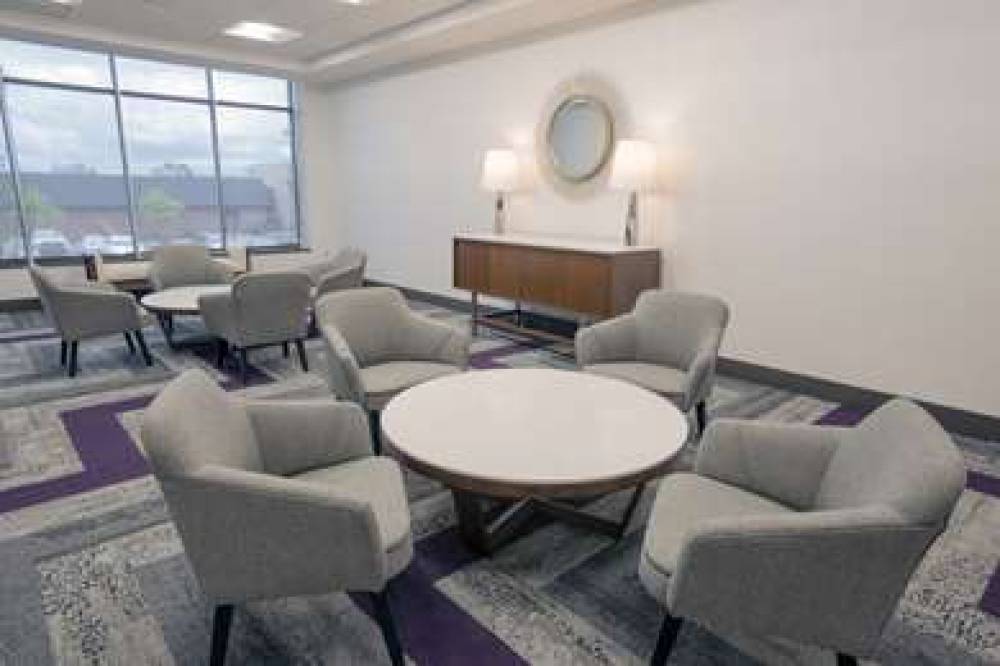 HYATT PLACE CINCINNATI/SHARONVILLE 9