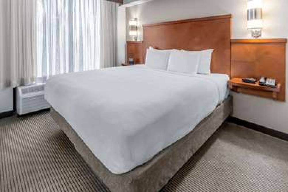 HYATT PLACE CLT BILLY GRAHAM P 3