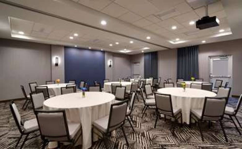 HYATT PLACE FAYETTEVILLE/SPRINGDALE 8