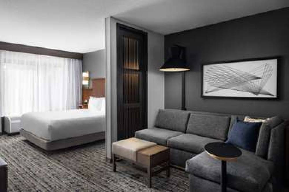 HYATT PLACE INDIANAPOLIS AIRPORT 6