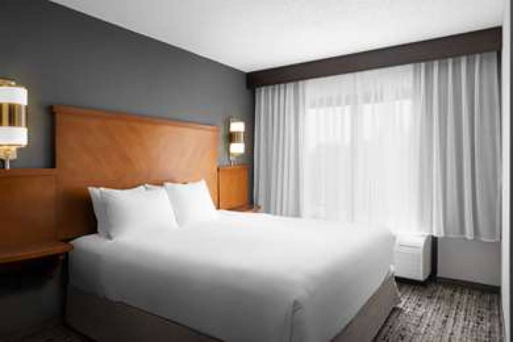 HYATT PLACE INDIANAPOLIS AIRPORT 8