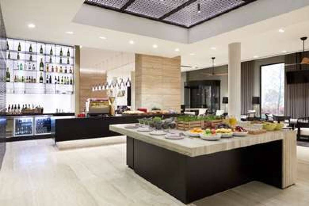 HYATT PLACE MELBOURNE/ESSENDON FIEL 2