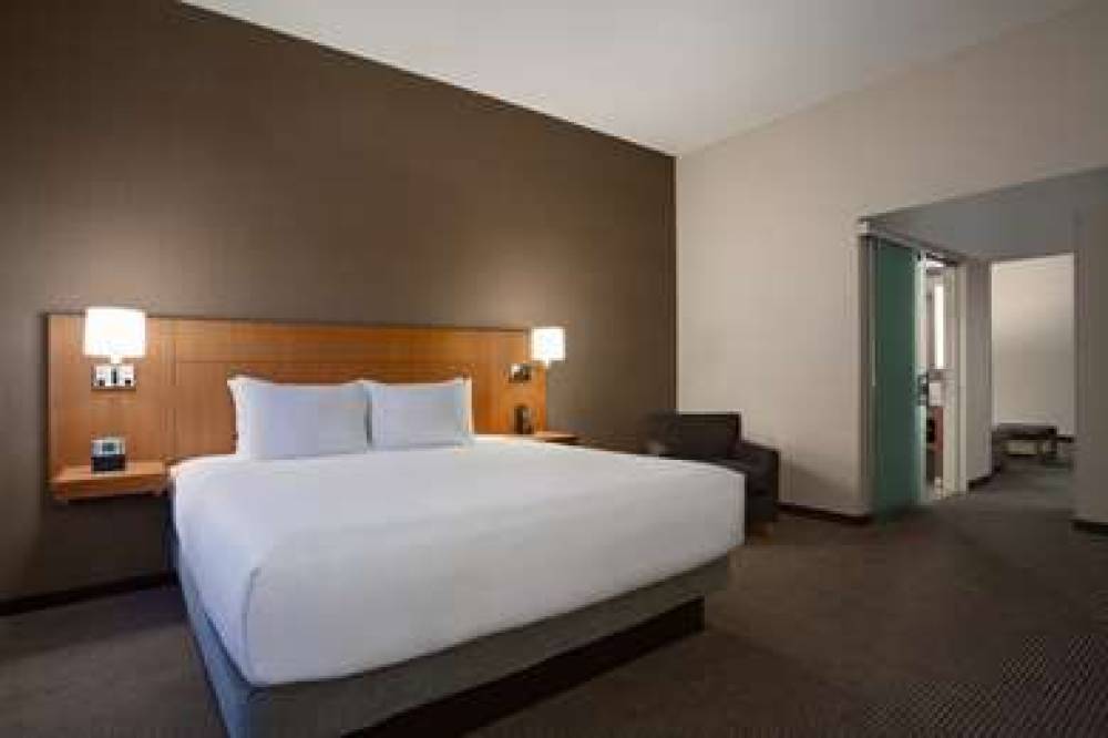 HYATT PLACE MINNEAPOLIS DOWNTOWN 2