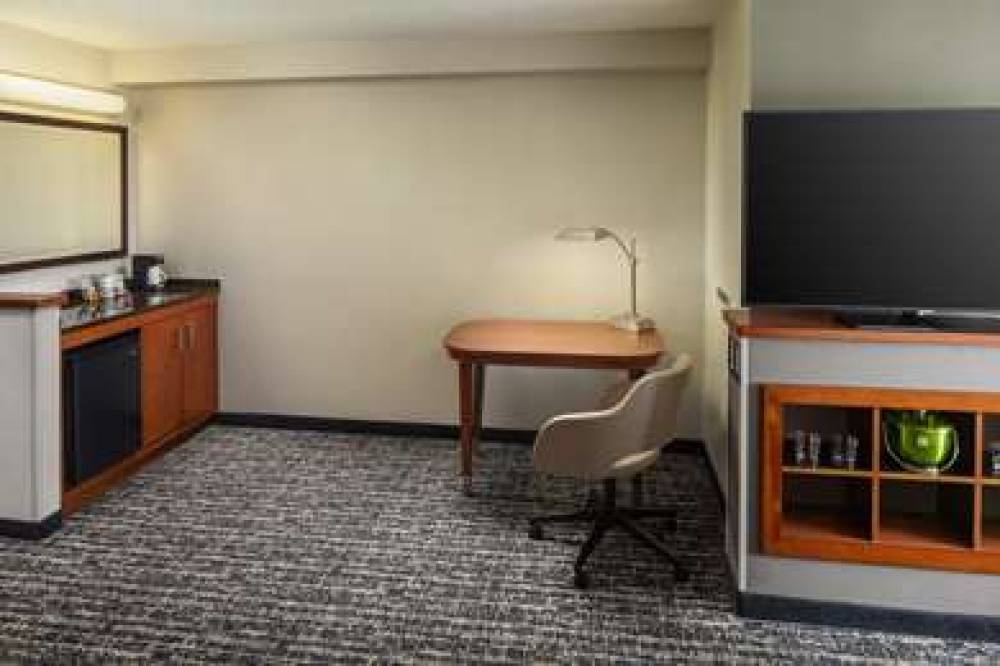 Hyatt Place Mohegan Sun 7