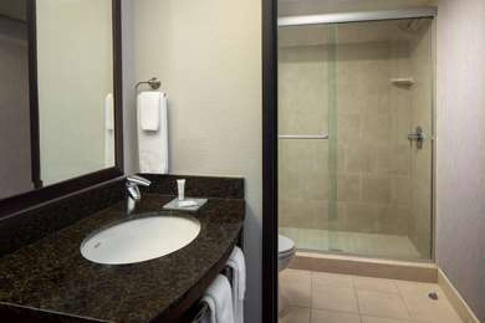 Hyatt Place Mohegan Sun 4