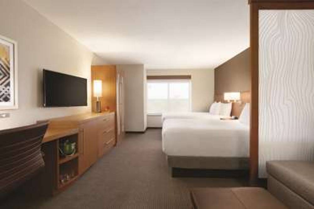 Hyatt Place Niagara Falls 10