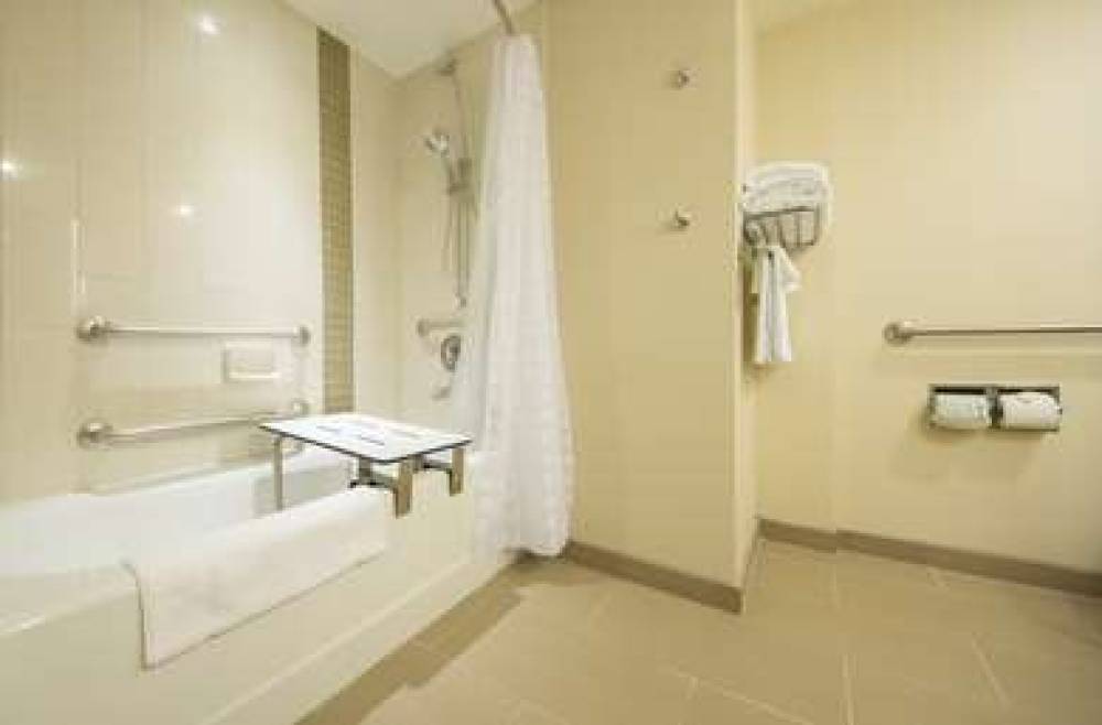 HYATT PLACE ORLANDO LAKE BUENA VI 8