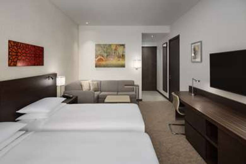 Hyatt Place Riyadh Sulaimania 7