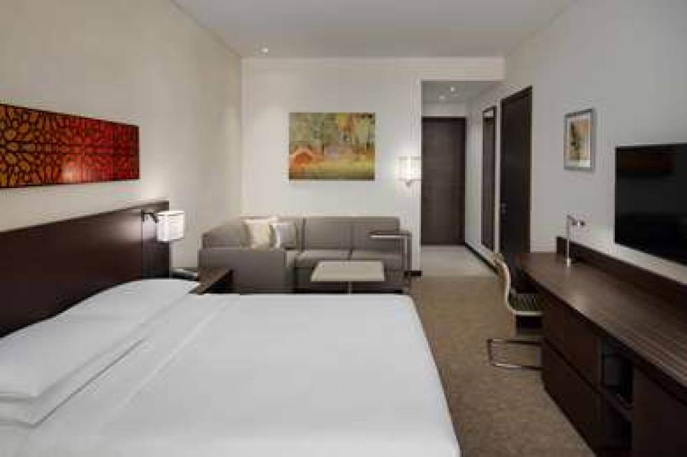 Hyatt Place Riyadh Sulaimania 5