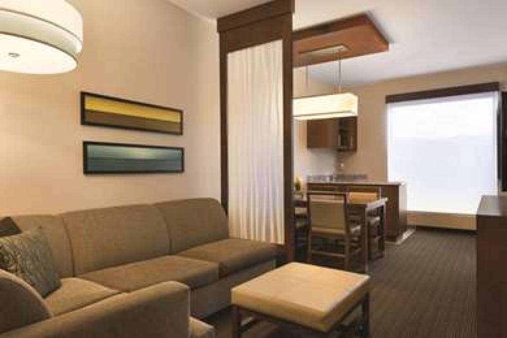 HYATT PLACE SAN JOSE PINARES 9