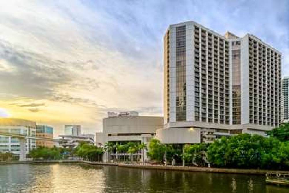 HYATT REGENCY MIAMI 3