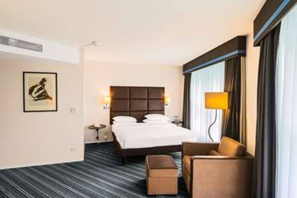 Hyatt Regency Paris-CDG 7