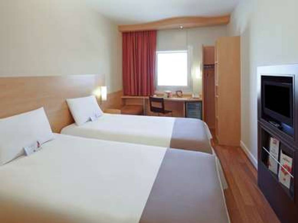 Ibis Adana 8