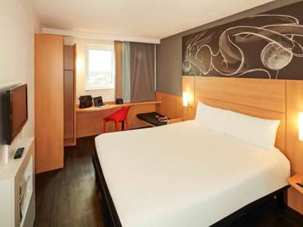 Ibis Annecy Centre Vieille Ville 9