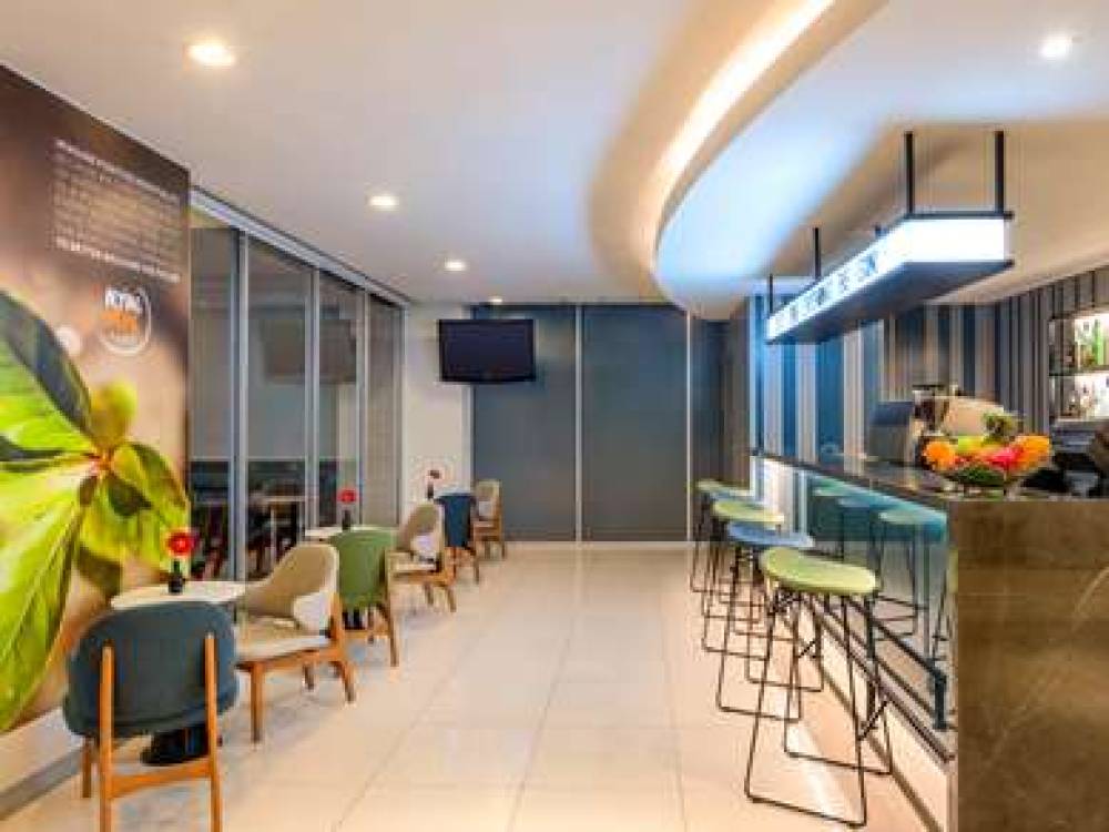 Ibis Bangkok Sathorn