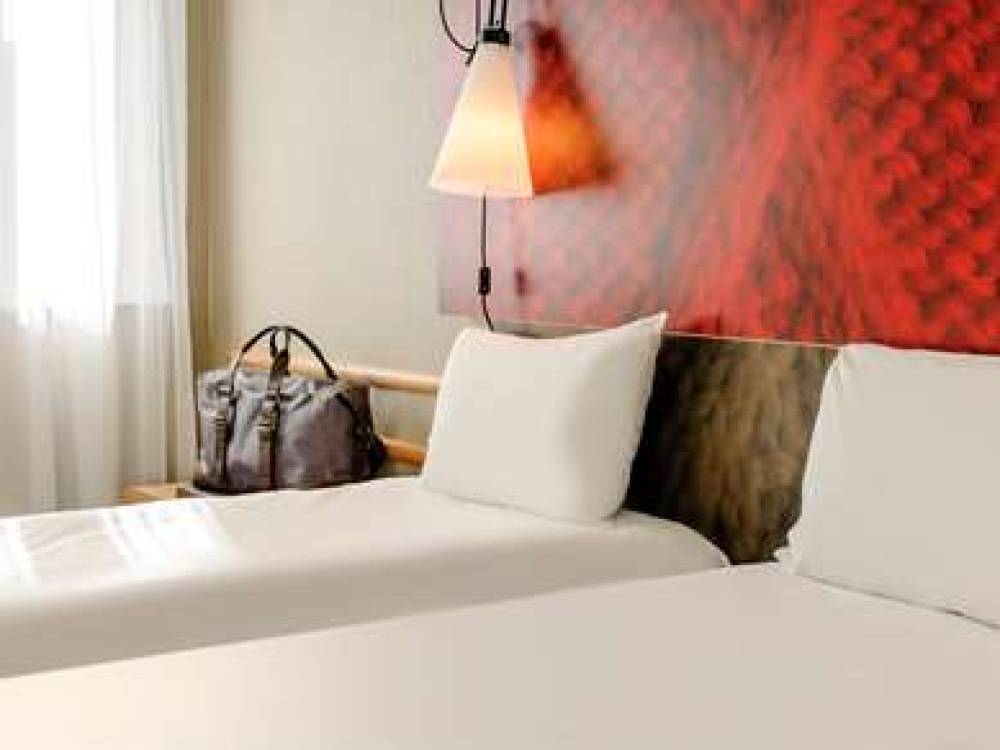 IBIS BORDEAUX SAINT-JEAN 8