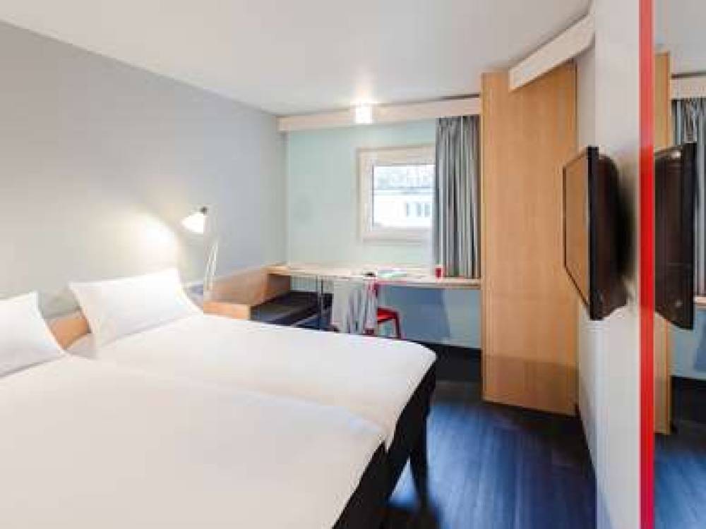 Ibis Bourges 7