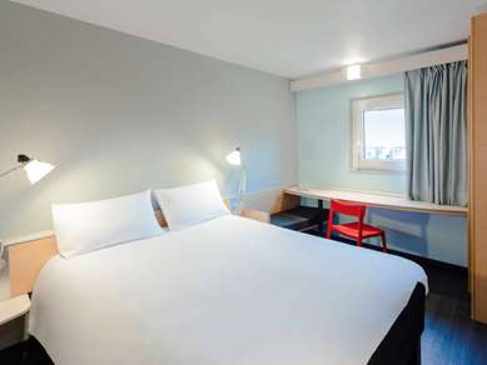 Ibis Bourges 10