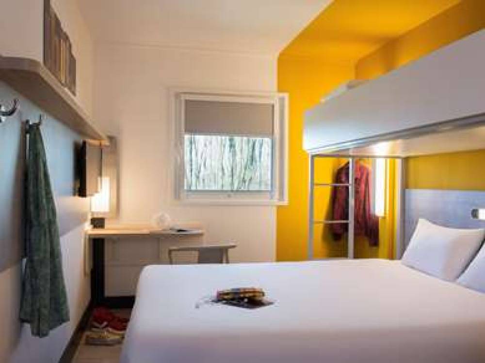 Ibis Budget Amsterdam Airport 8