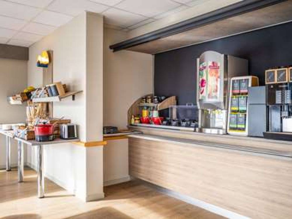 Ibis Budget Charleroi Airport 8