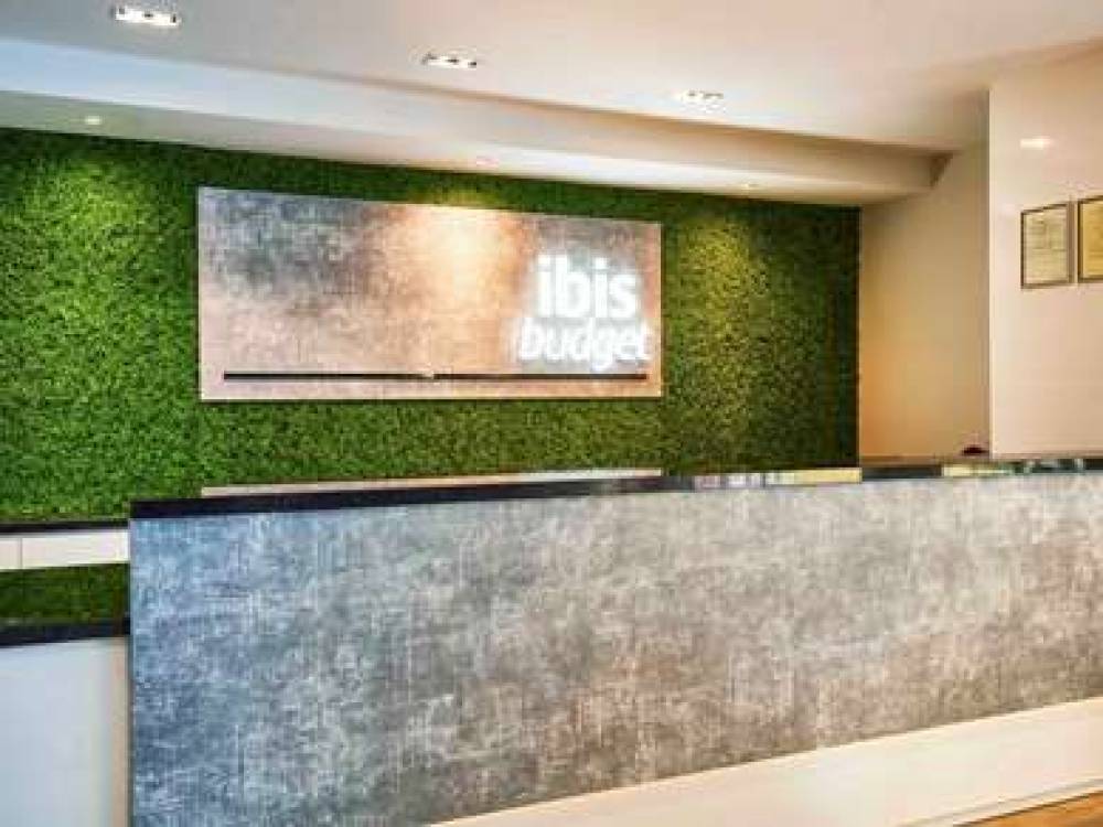 IBIS BUDGET SINGAPORE EMERALD 2