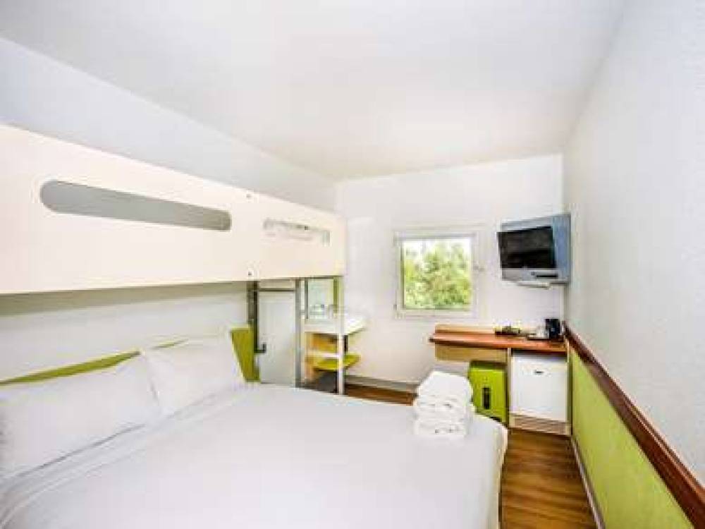 IBIS BUDGET ST PETERS 8