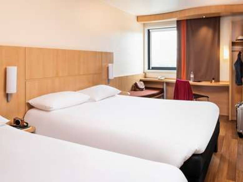 Ibis Creteil 8