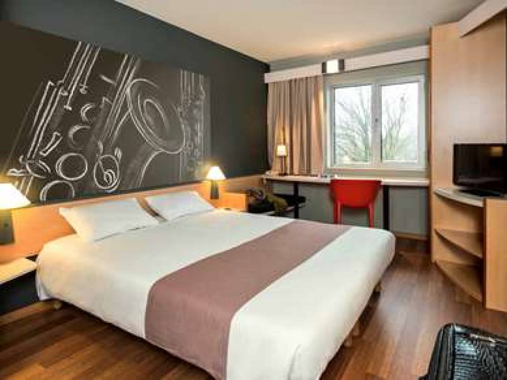 Ibis Dinant Centre 3