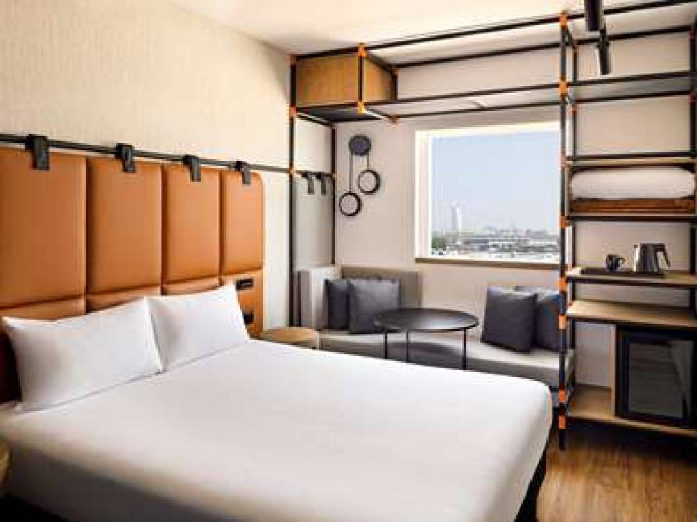 IBIS DUBAI AL BARSHA 4